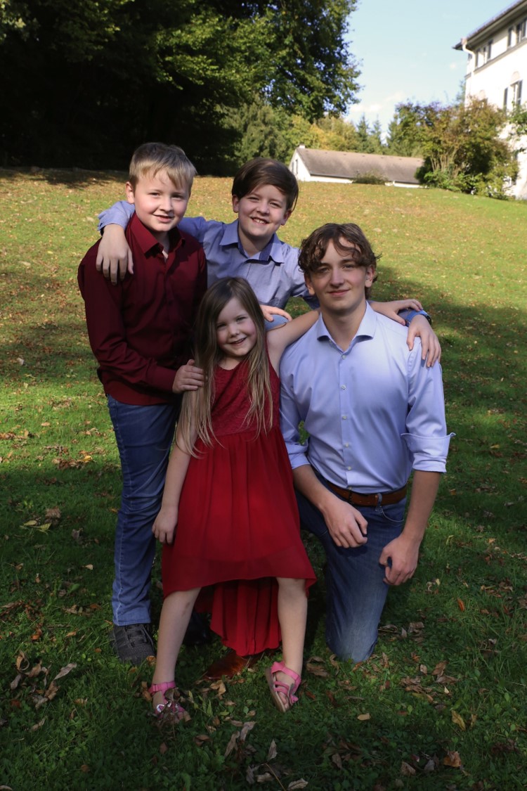 Best Kids 1